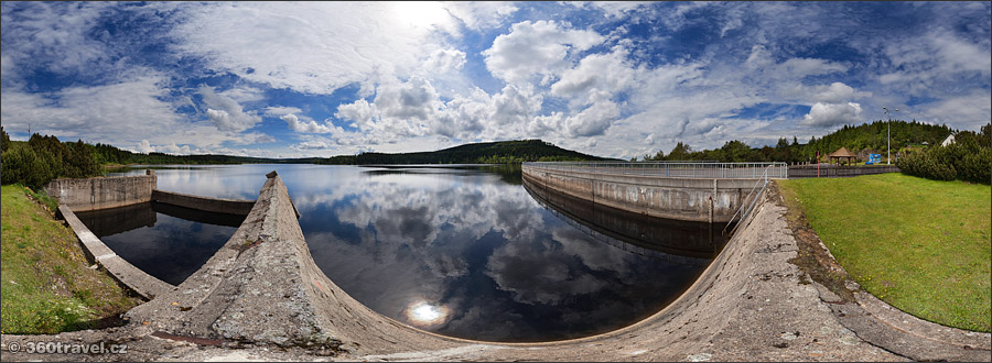 Play virtual tour - Fláje Dam