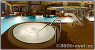 Play virtual tour - Evening Pool