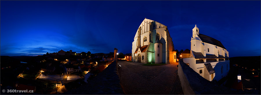 Play virtual tour - St. Wenceslas Chapel in Night